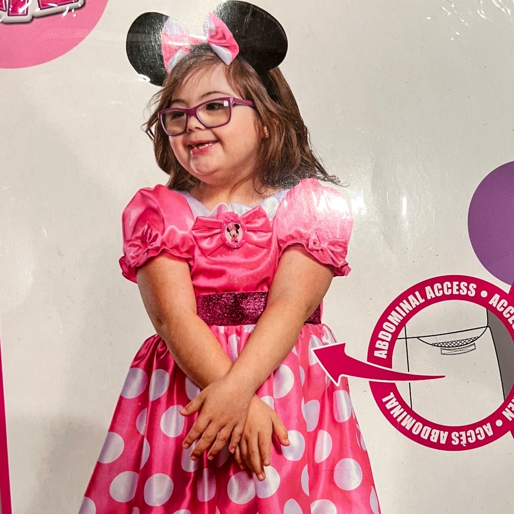 Girls new Minnie Mouse costume small size 4-6